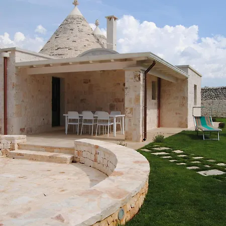 Trullo Del Poeta * Чистернино