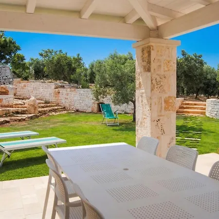 Trullo Del Poeta بيت للعطل تْشيستيرنِنو